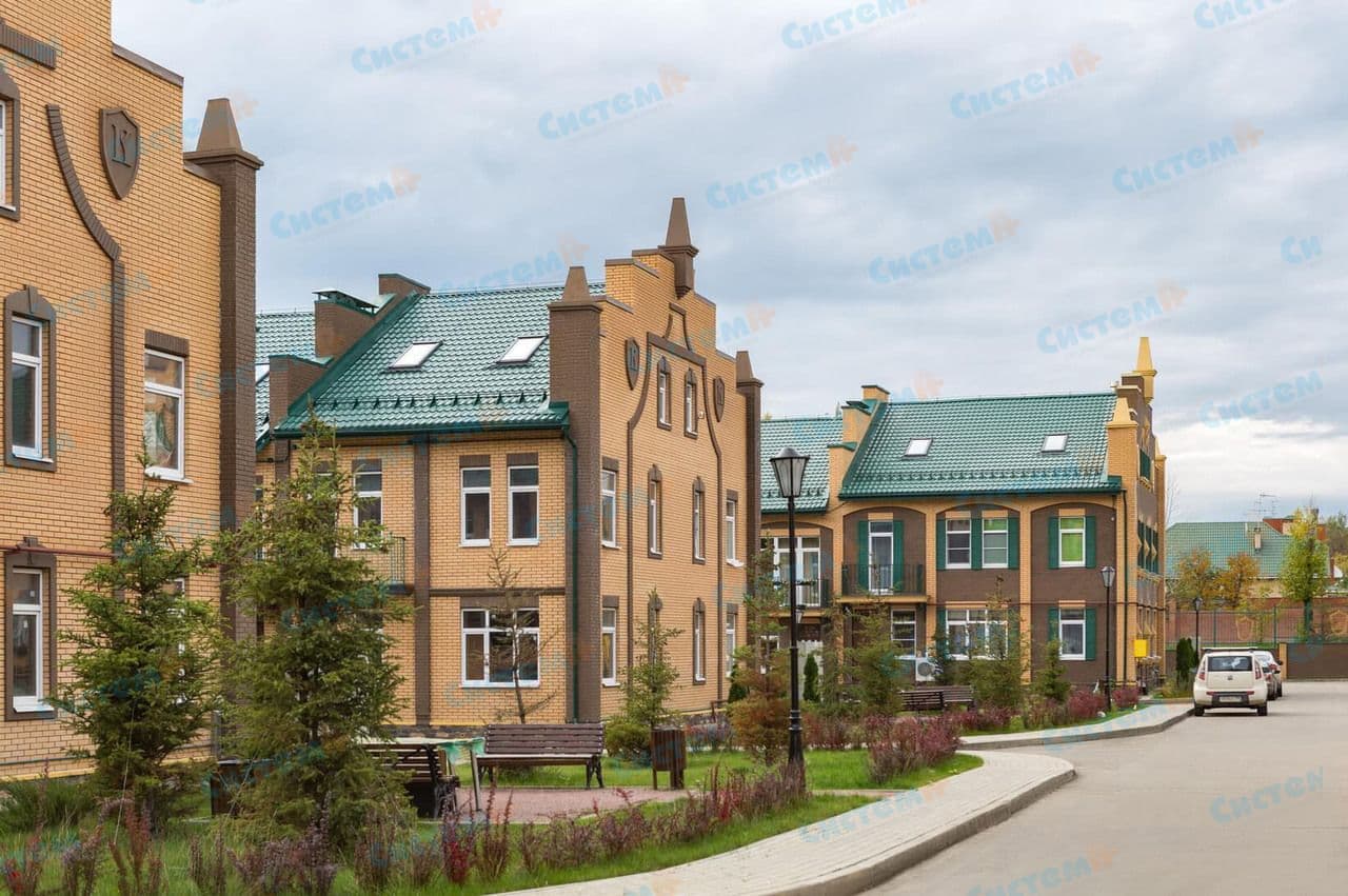 Квартал таунхаусов «Кронбург» Квартал таунхаусов «Кронбург»